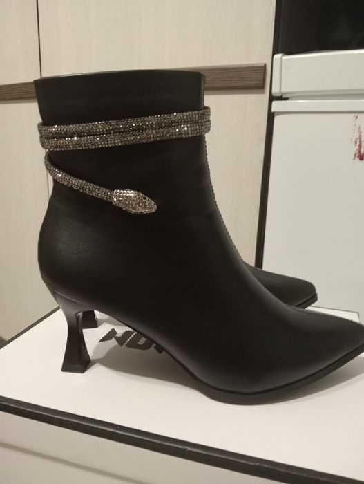 Сапожки весна-осень 38 размер