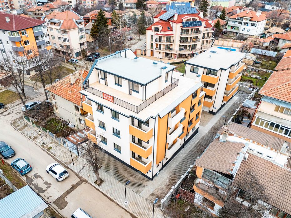 Продава се Двустаен апартамент в Търговище, Вароша - 66 кв.м за 1144 €/кв.м - Снимка #23