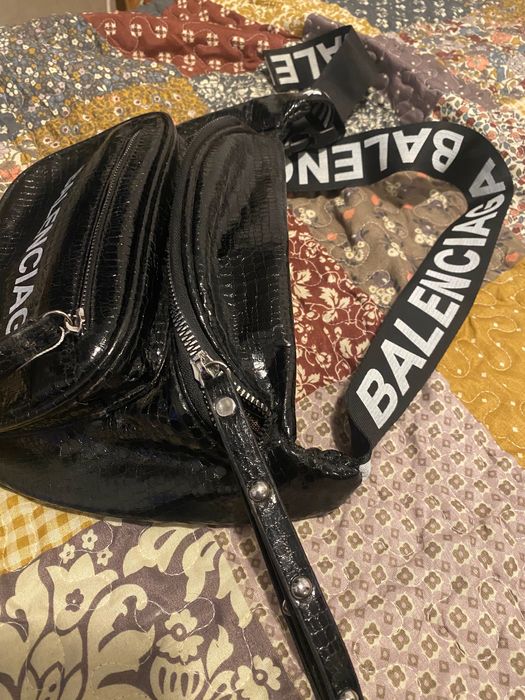 чанта  Balenciaga