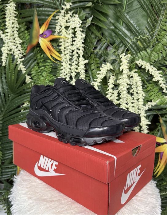 *STOC NOU * Nike Tn Triple Black (Verificare Colet)