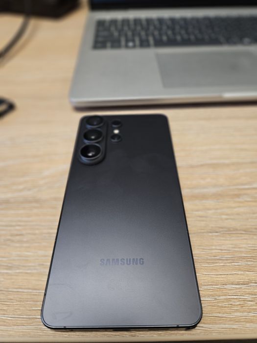 Samsung s26 Ultra/256GB/12Gb Ram
