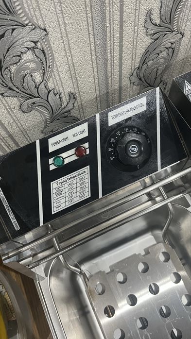 Продам фритюрницу
