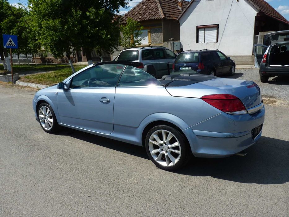 Opel Astra H  1.6 Clima