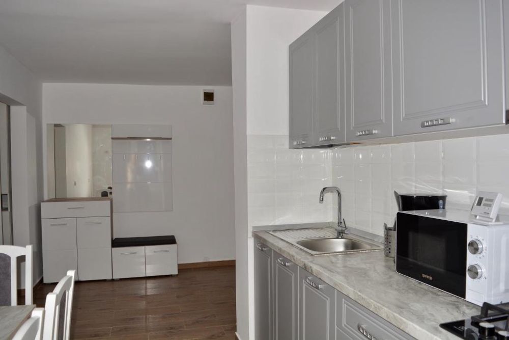 Inchiriez apartanent 2 camere zona tolstoi