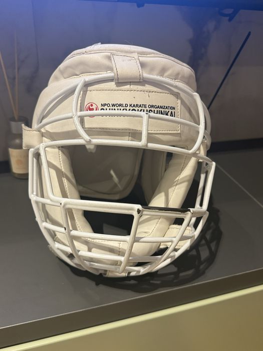 Шлем для карате район зеленого