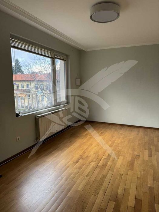Дава се под наем Двустаен апартамент в София, Лозенец - 71 кв.м за 777.75 € - Снимка #4