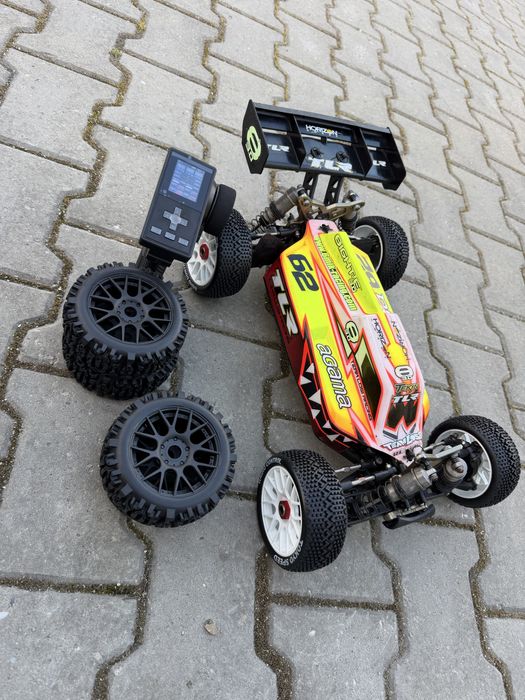 Automodel team losi racing tlr 8ight-e 3.0 buggy 1:8 4x4 brushless competitie unic