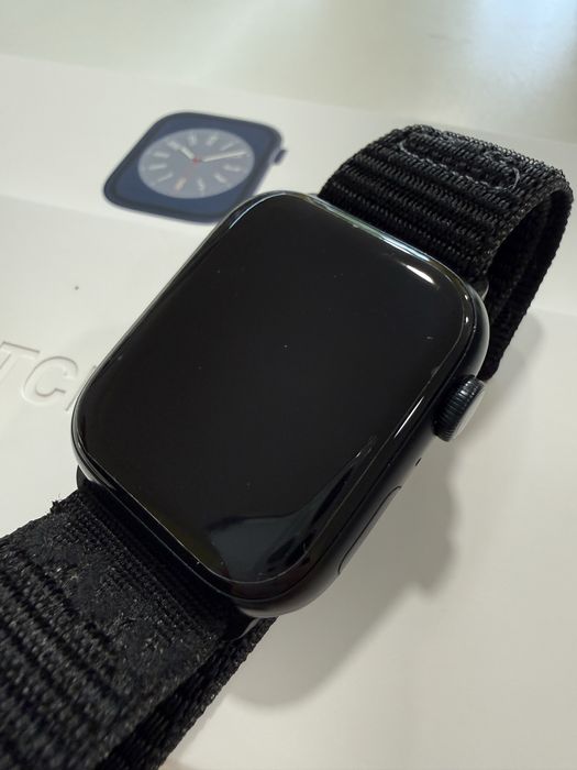 Apple Watch Series 8 45mm *КАТО НОВ*