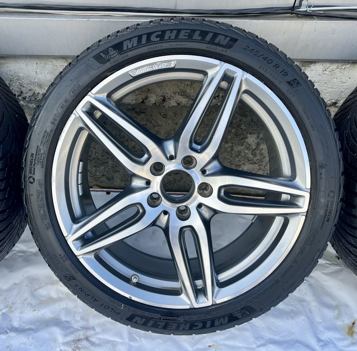 Джанти оригинални AMG с гуми за Мерцедес W213 - 245/40/R19