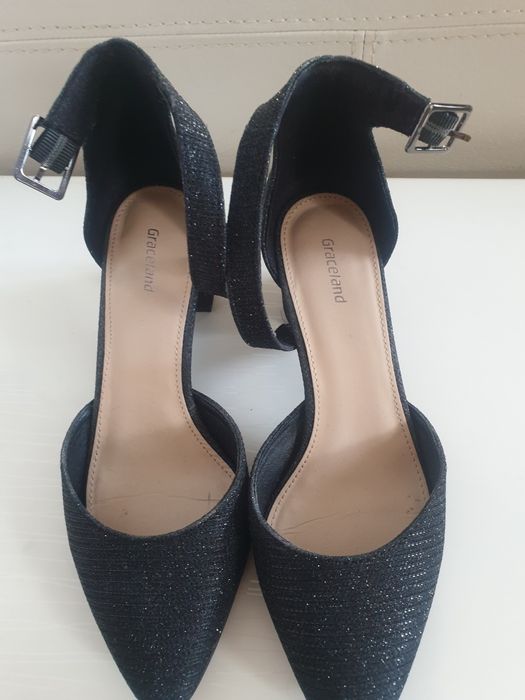 Летни обувки отворени