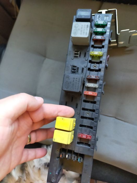 SAM-URI spate față Mercedes W203 an 2000-2006