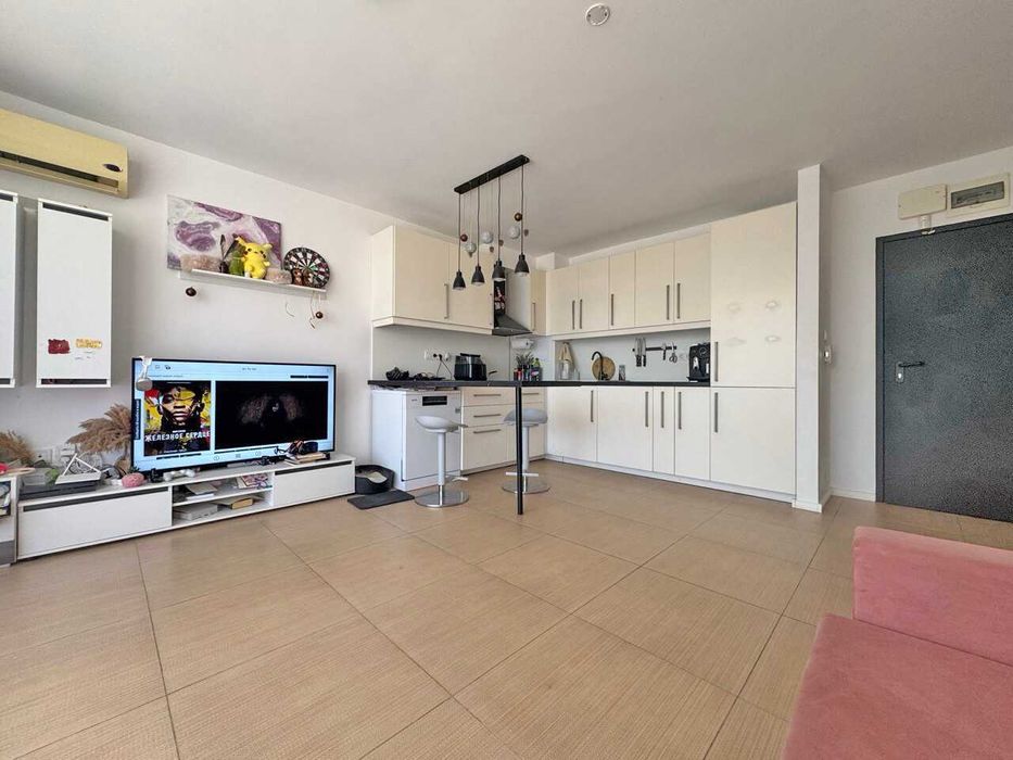 Продава се Двустаен апартамент в к.к. Слънчев бряг - 71 кв.м за 1212 €/кв.м - Снимка #1