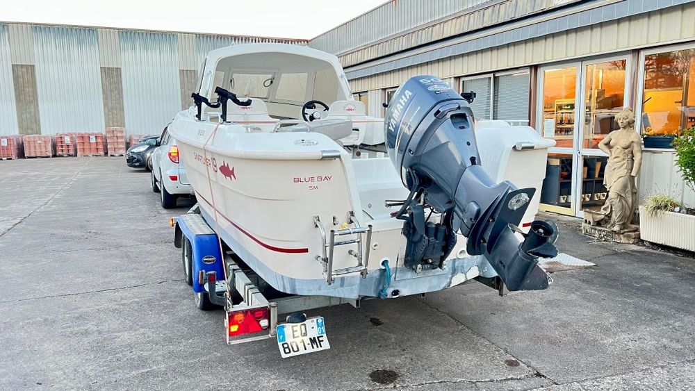 Barcă semicabină Smartliner Cuddy 19 -Motor Yamaha 50/60 cp