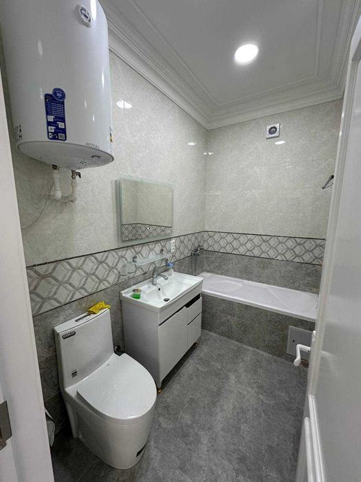 Продаётся 2х комн квартира на 7 этаже Ор-р 6 микрорайон Чинор Молл