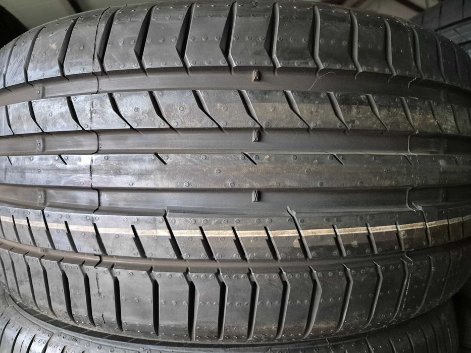 2 Anvelope de VARA - 255/35/19 96Y XL RFT OEM BMW MERCEDES - Continental Sport Contact 5 - NOU - DOT 2021 !