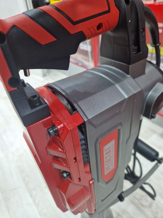 Отбойный молоток. Перфоратор. Отбойник.