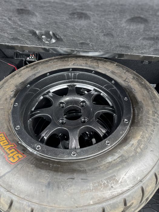 Set jante cu cauciucuri Atv