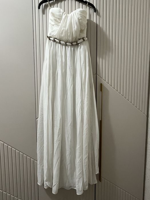 Продам летние платья