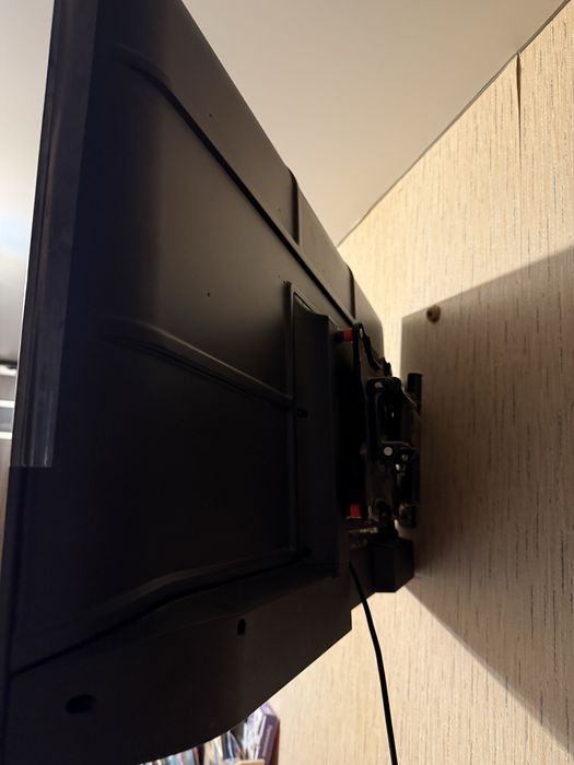 Продам Смарт телевизор samsung