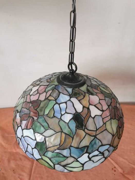 Candelabru tiffany cu lant