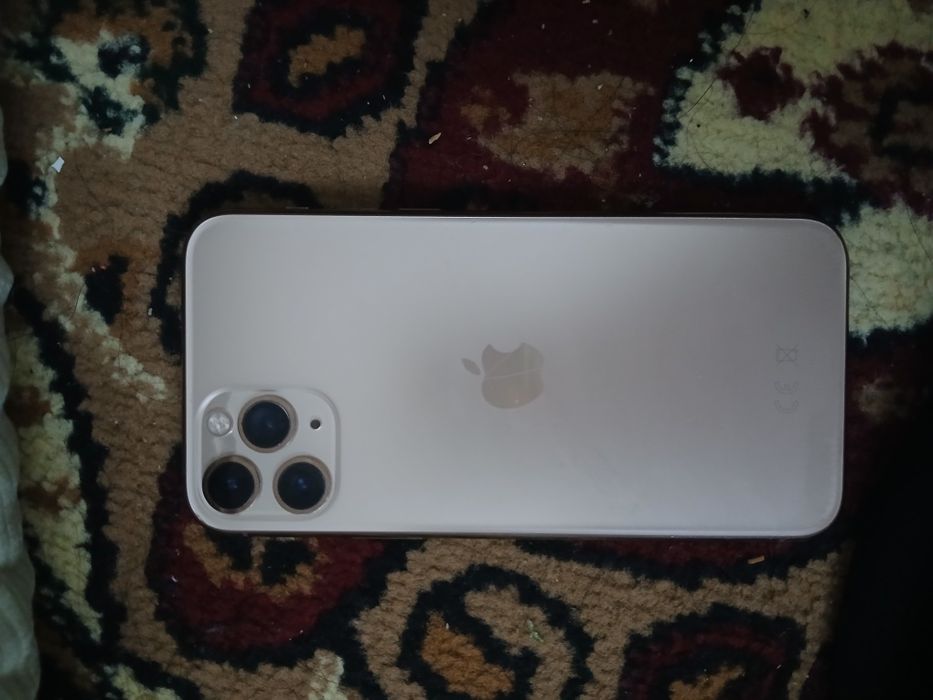 Айфон 11 про. Сатылады