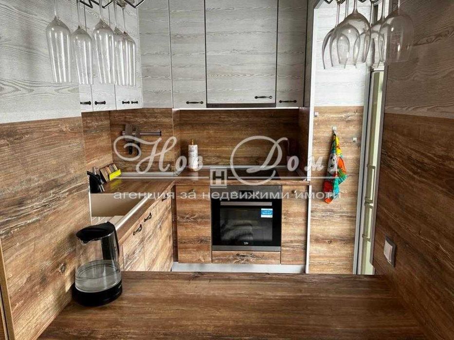 Продава се Четиристаен апартамент в Варна, Гранд Мол Варна - 94 кв.м за 1277 €/кв.м - Снимка #2