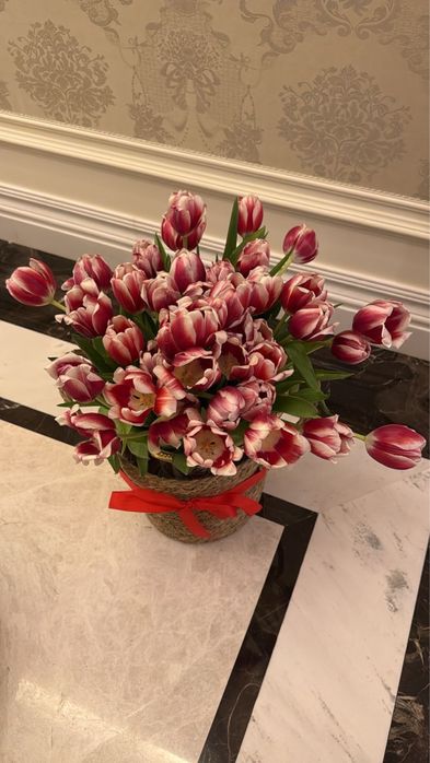 Цветы пионы ……….