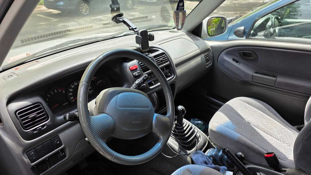 Suzukie Grand Vitara 1, 4x4 cu reductor, 1.6 benzina