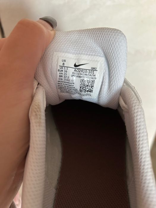 Дамски маратонки Nike