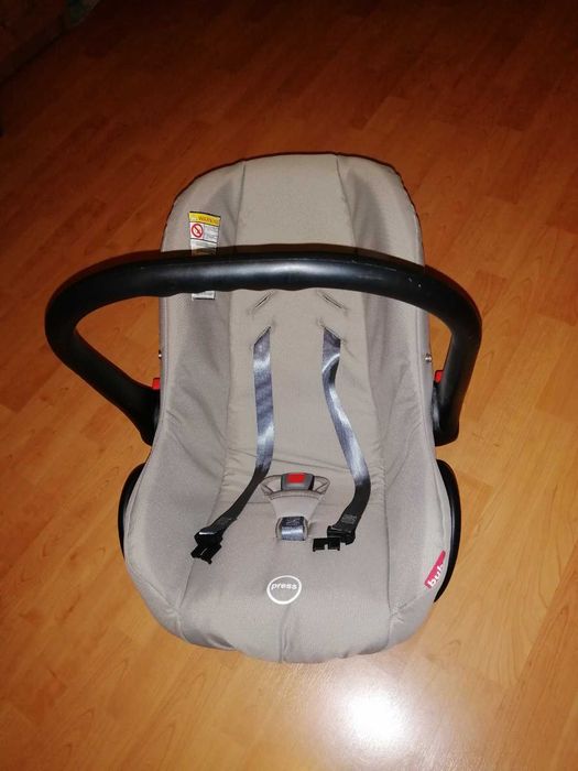 BUBA VIVI Бебешка количка 3 в 1 Капучино