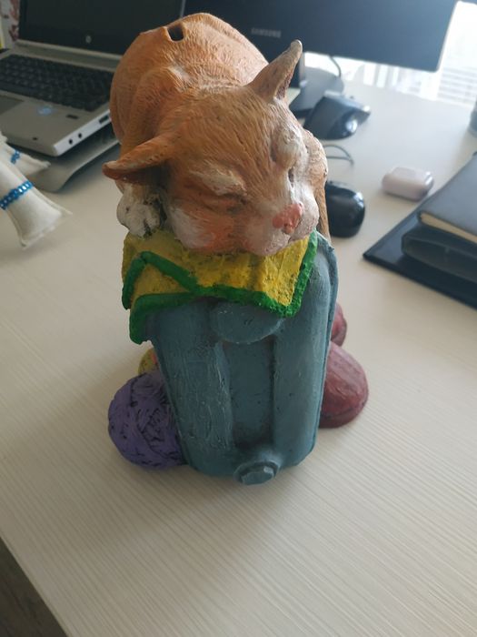 Копилка для любителей кошек