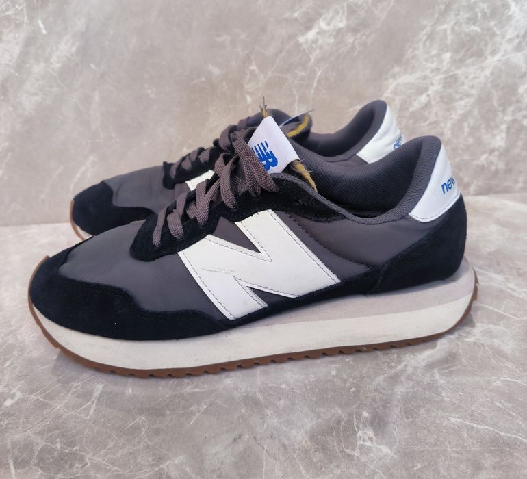 Мъжки спортни обувки New Balance 237 номер 42,5