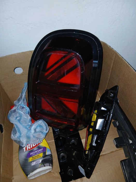 Stop Lampa Led stanga h75a8173302 BMW IX