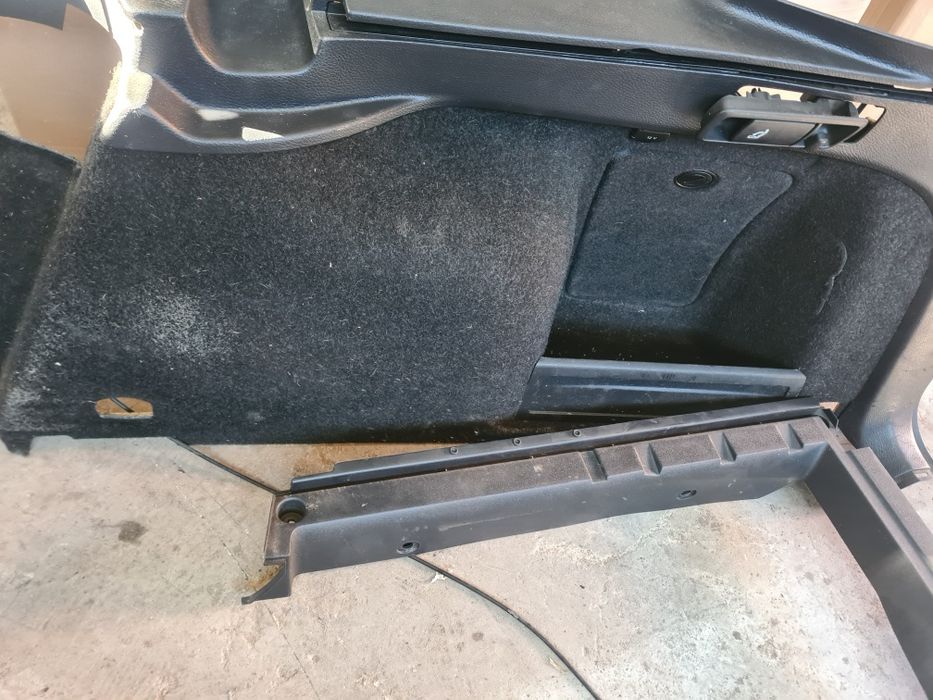 Laterala portbagaj Passat B7 break