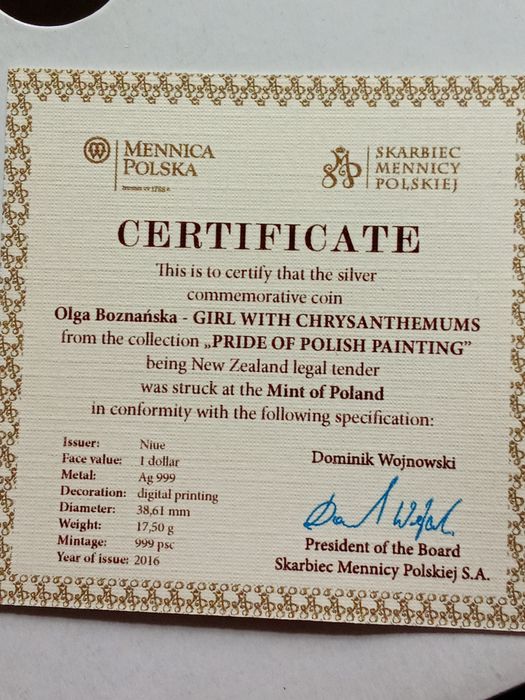 Монета девочка с хризантемами, серебро