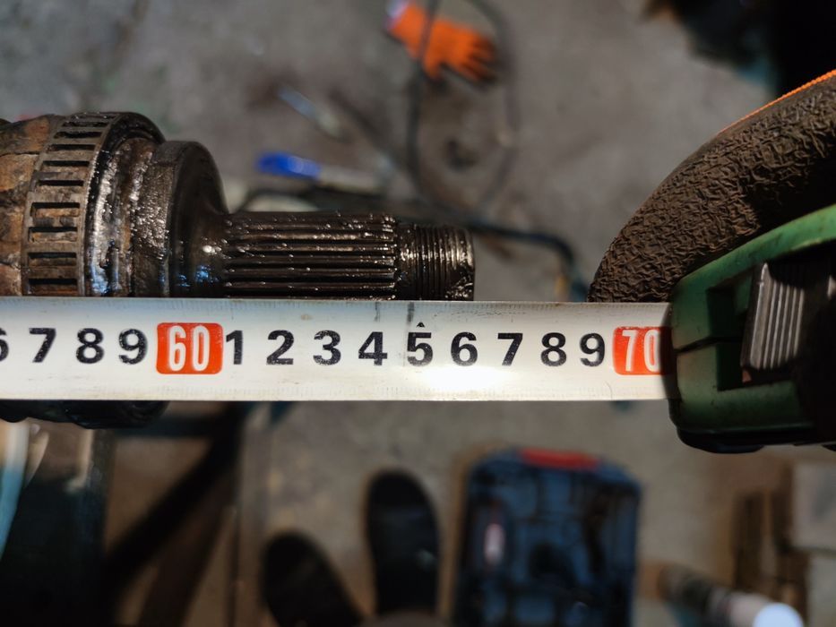 Задна Полуоска БМВ е46 325xi 330d 330xi 330i 325i