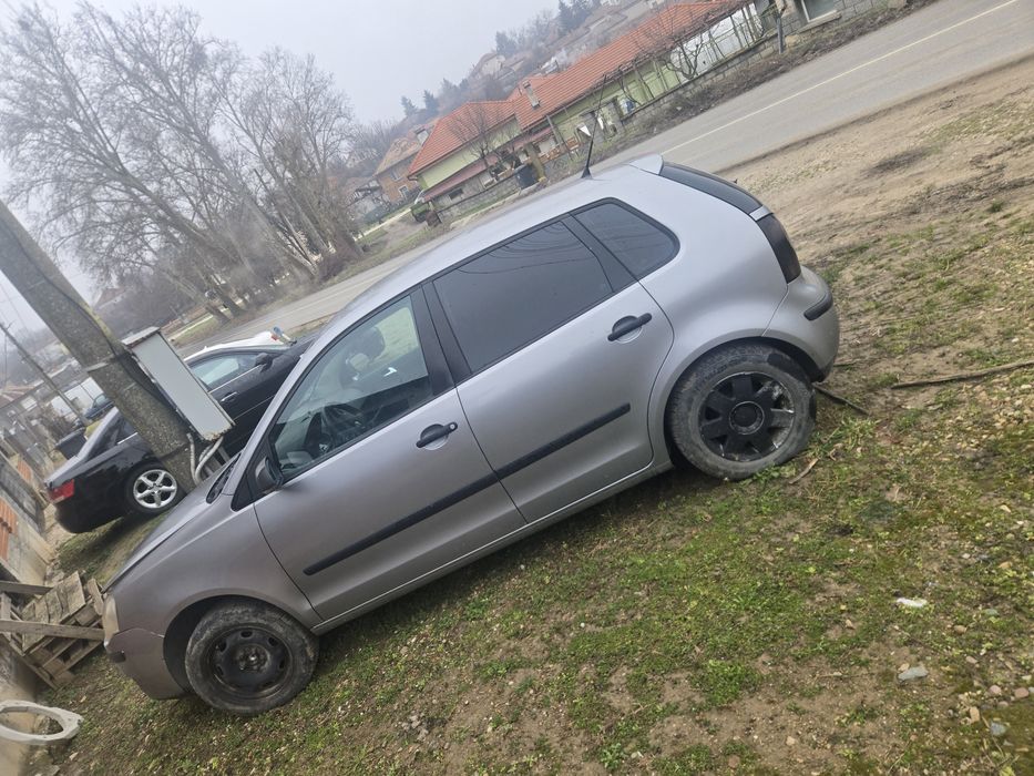 Поло 1.2 НА ЧАСТИ