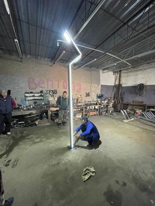 Лед Хай- Тек Сталбий