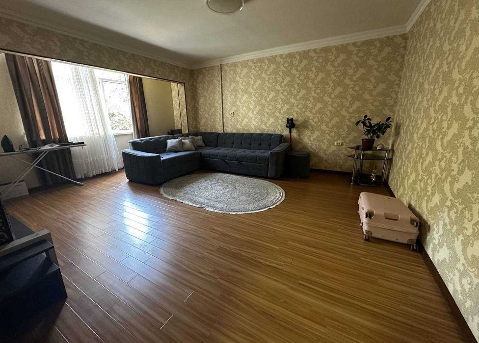 Ойбек 60м2 2/3/9 Срочно Ор-р Ангелс Фуд