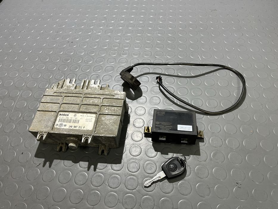 Компютър с ключ и имобилайзер за VW Golf 1.8 Mi (90 к.с.)