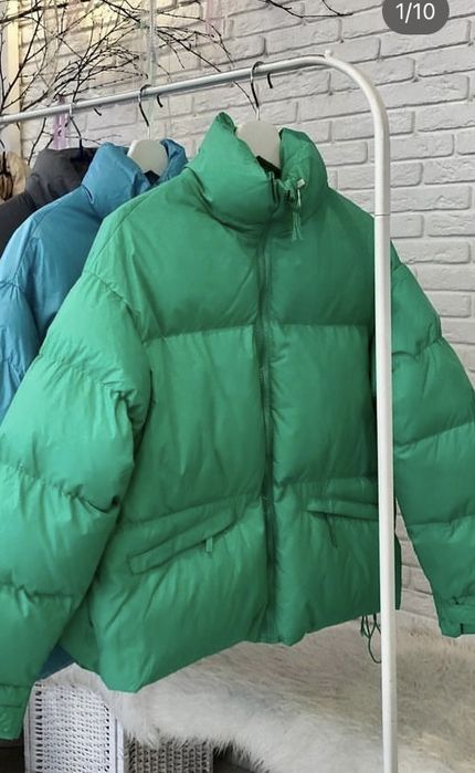 Продам куртку на весну