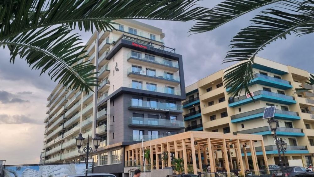 Studio Signature Promenada - de vanzare prima line la mare