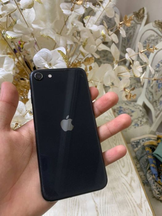 Iphone se 2020 srochna