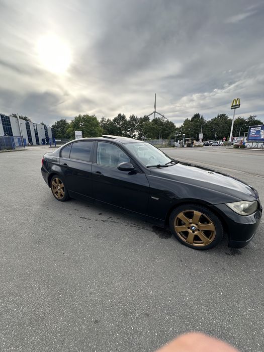 Bmw e90 320i 2006