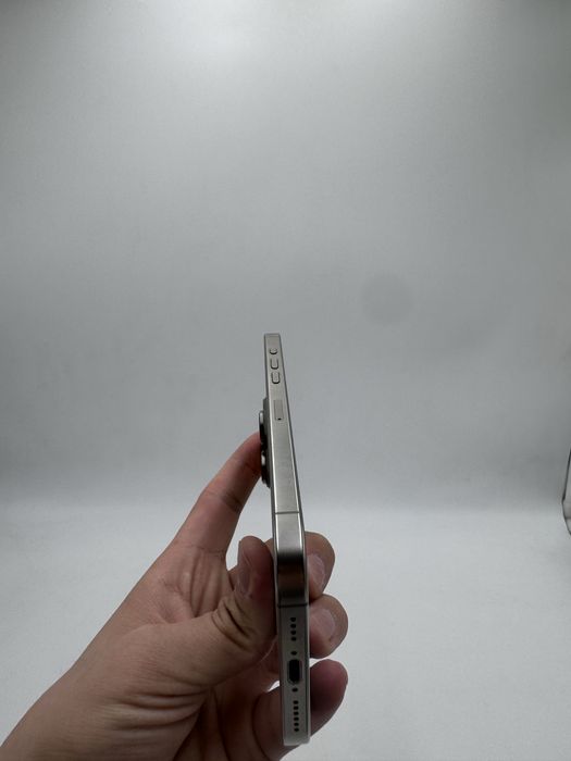 iPhone 16 про мах 1 Tb