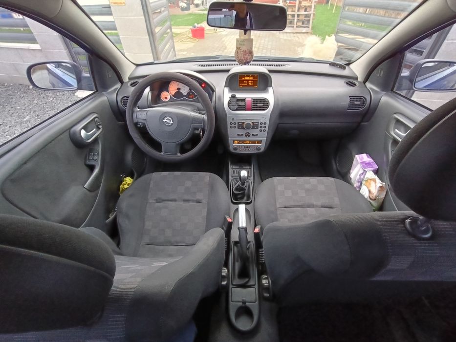 Opel Corsa C 1.8 GSI