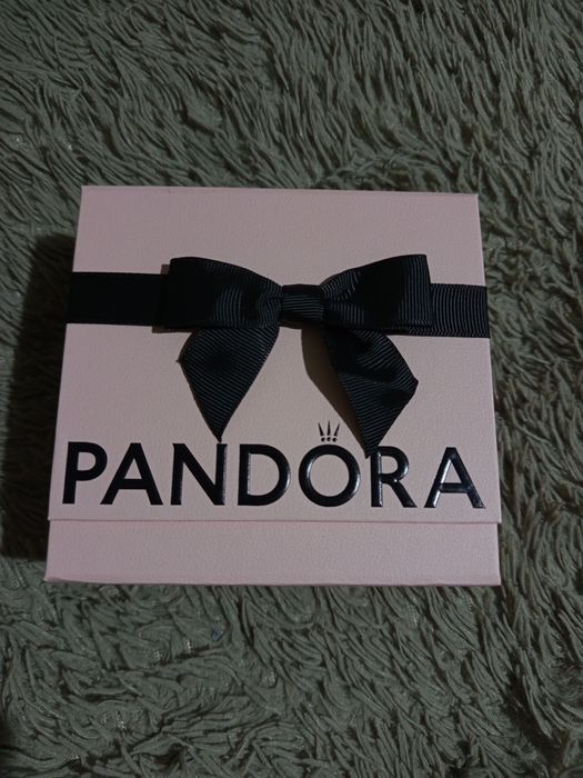 Продам PANDORA браслет