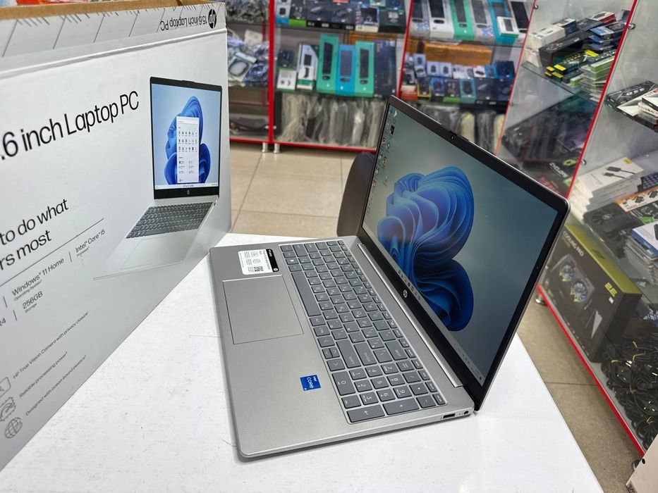 HP core i5-1235U DDR4 16/512 SSD holati ideal