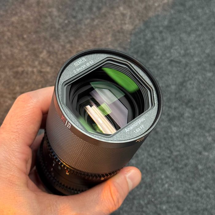Obiectiv Anamorfic SIRUI Saturn 75 mm T2.9 - montura Canon RF