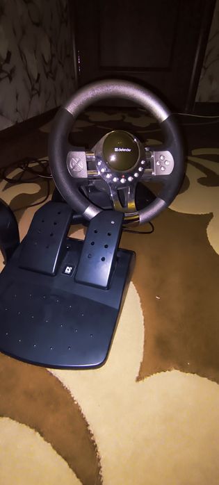 Продам Руль Defender